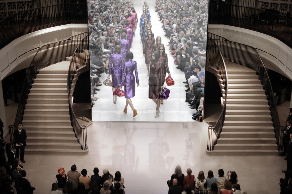 image of a vertical large screen used as part of ISDM fashion retail